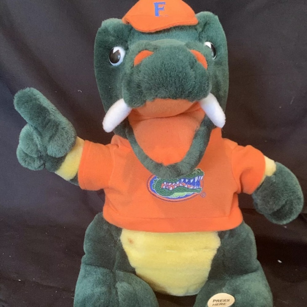 University of Florida Gators Mascot Plush Stuffed Animal Fight Song Applause 14"